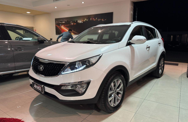 KIA Sportage 1.7 CRDI 2WD Class Diesel 2015