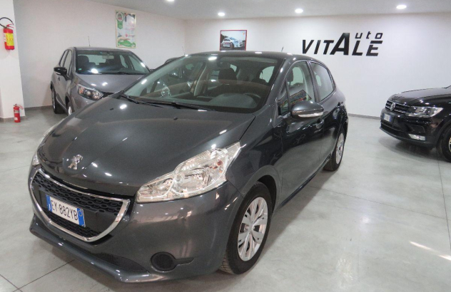 PEUGEOT 208 1.4 HDi 68 CV 5p. Business Diesel 2015