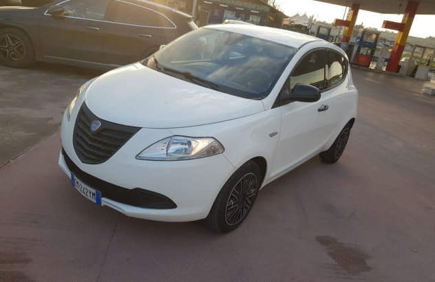 LANCIA Ypsilon 1.2 69 CV 5 porte GPL Ecochic Gold Benzina 2012