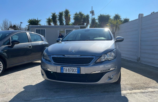 PEUGEOT 308 1.6 e-HDi 115 CV SeS Allure  2014