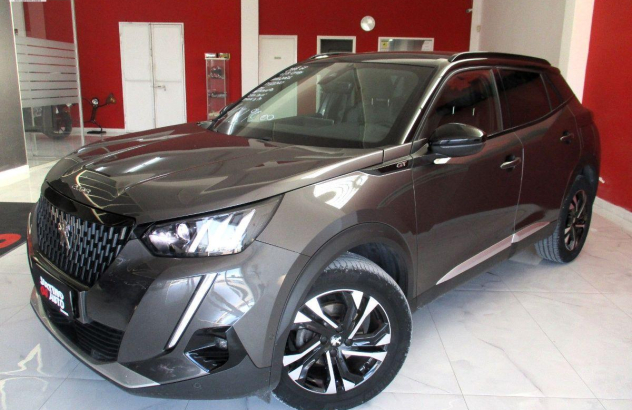 PEUGEOT 2008 PureTech 130 SeS GT Pack  2021