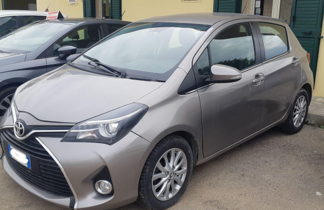 TOYOTA Yaris 1.4 D-4D 5p. Lounge Diesel 2015