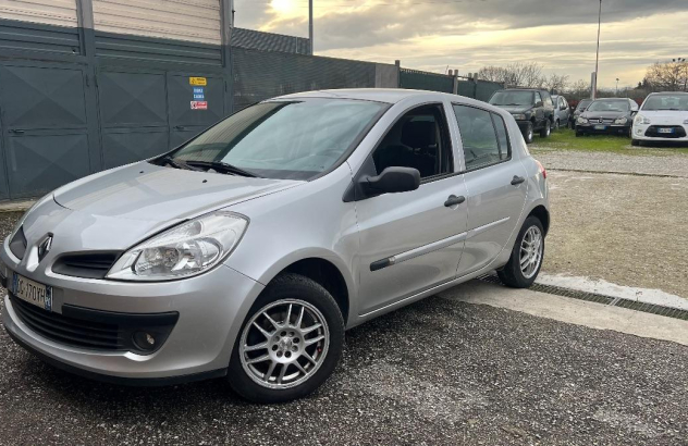 RENAULT Clio  Benzina 2007