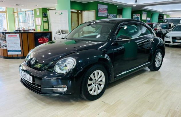 VOLKSWAGEN Maggiolino 1.6 TDI Design Diesel 2012