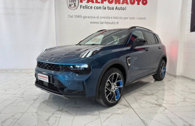 Lynk and co 01  Elettrica-Benzina 2023