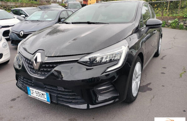 RENAULT Clio  Elettrica-Benzina 2021