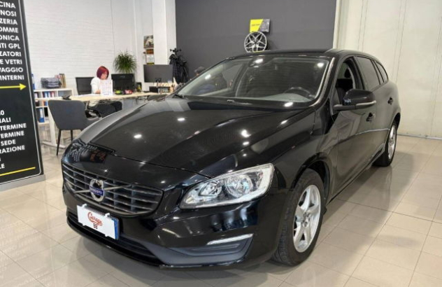 VOLVO V60  Diesel 2015