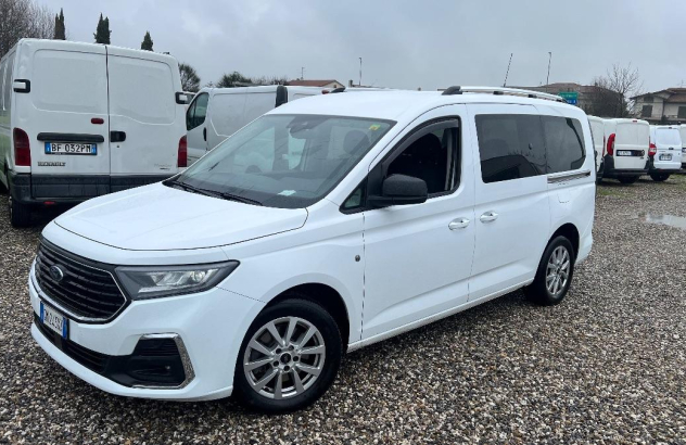 FORD Tourneo Connect 1.5 EcoBlue 114CV Plus Benzina 2023