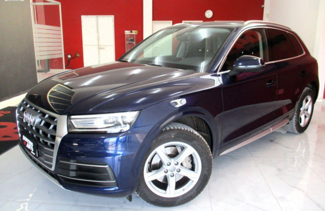 AUDI Q5 40 TDI 204CV qu. S tr. Business Sport Elettrica-Diesel 2020
