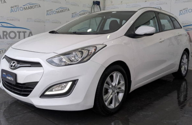 HYUNDAI i30 Station Wagon  Diesel 2013