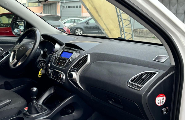 HYUNDAI iX35 1.7 CRDi 2WD Xpossible Diesel 2012