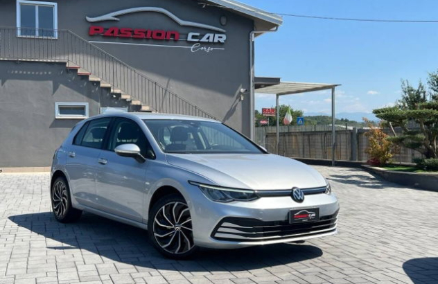 VOLKSWAGEN Golf  Diesel 2021
