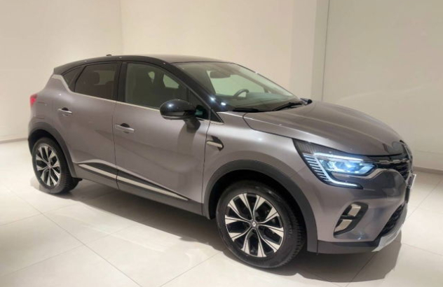RENAULT Captur  Benzina 2024