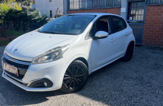 PEUGEOT 208  Benzina 2015