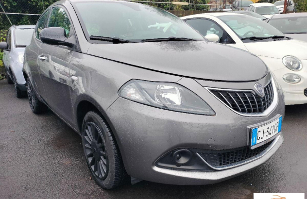 LANCIA Ypsilon  Elettrica-Benzina 2022