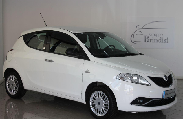 LANCIA Ypsilon 1.2 69 CV 5p. GPL Ecochic Gold GPL 2015