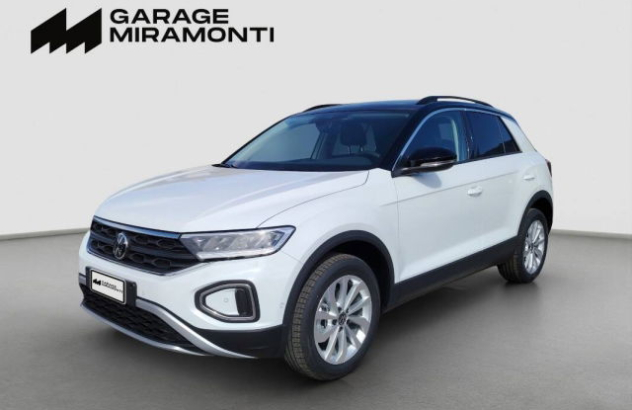 VOLKSWAGEN T-Roc  Benzina 2024