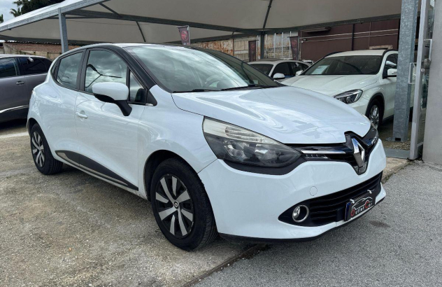 RENAULT Clio 1.2 75 CV GPL 5p. Costume National GPL 2014