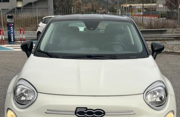 FIAT 500X   2023