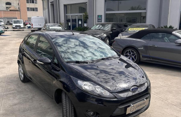 FORD Fiesta 1.4 TDCi 68CV 5p. Titanium Diesel 2010