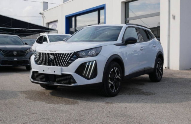 PEUGEOT 2008  Benzina 2024