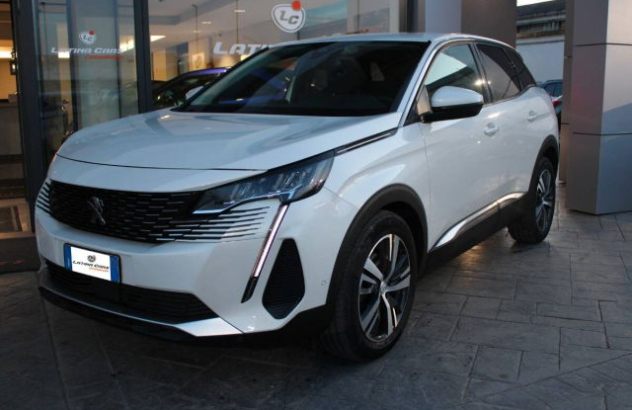 PEUGEOT 3008  Benzina 2021