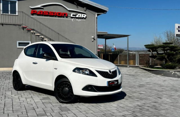 LANCIA Ypsilon  Elettrica-Benzina 2022