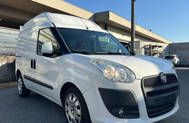 FIAT Doblò 1.6 Mjt 16V Active Diesel 2011
