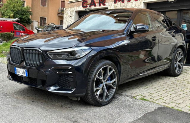 BMW X6  Elettrica-Diesel 2022