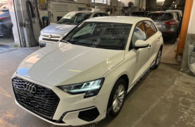 AUDI A3   2024