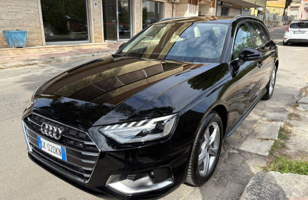 AUDI A4 Avant 30 TDI S tronic Business Elettrica-Diesel 2023