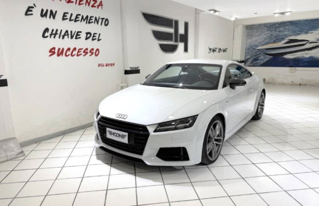 AUDI TT Coupé  Benzina 2014