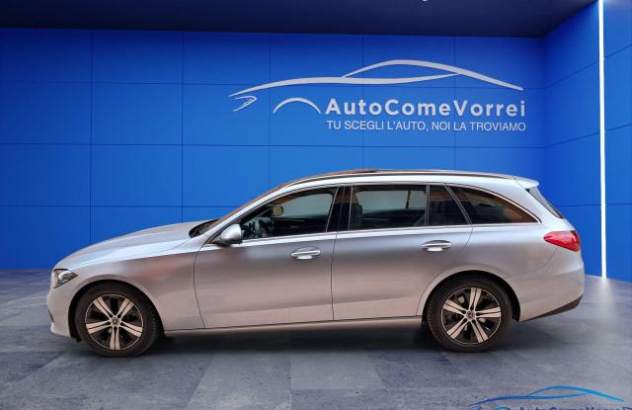 MERCEDES   Elettrica-Diesel 2022
