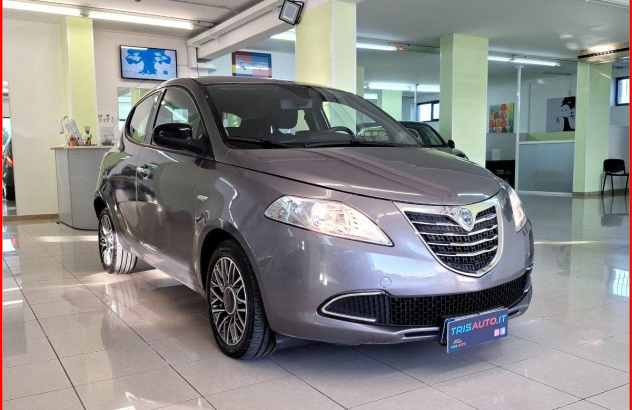 LANCIA Ypsilon  Diesel 2012