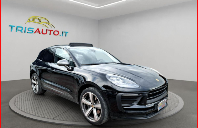 PORSCHE Macan  Benzina 2022