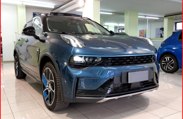 Lynk and co 01  Elettrica-Benzina 2023