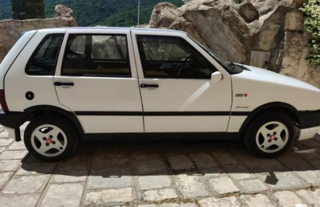 FIAT Uno 1.1 i.e. 5 porte SX Benzina 1991