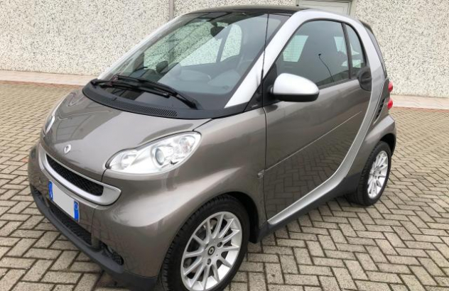 SMART Fortwo 1000 52 kW MHD coupé passion Benzina 2010