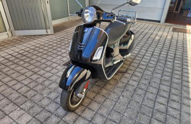 Vespa GTS 300  Benzina 2018