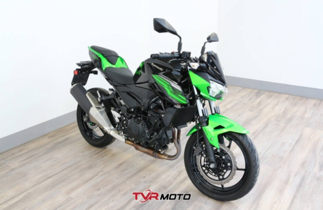 Kawasaki Z 400  Benzina 2020