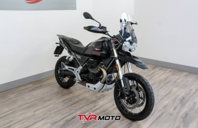 Moto Guzzi V85 TT  Benzina 2023