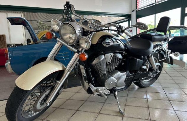 Honda Shadow 750  Benzina 2000