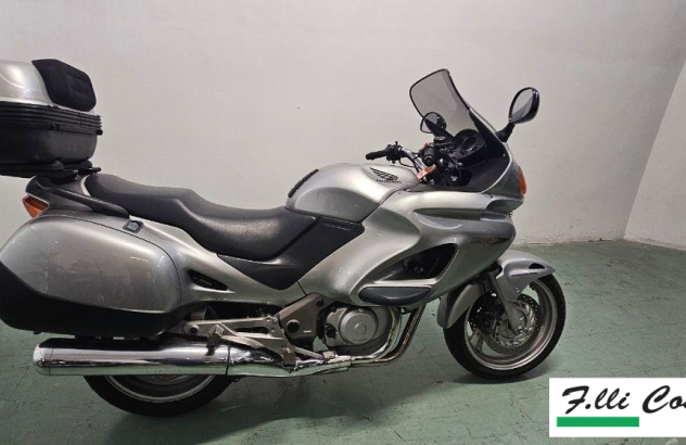Honda Deauville 650   2002