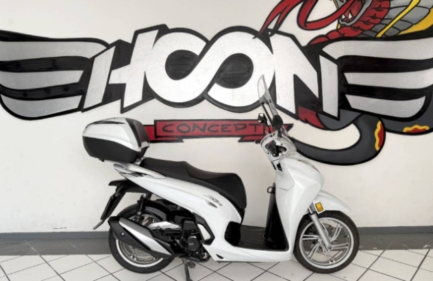 Honda SH 150  Benzina 2022