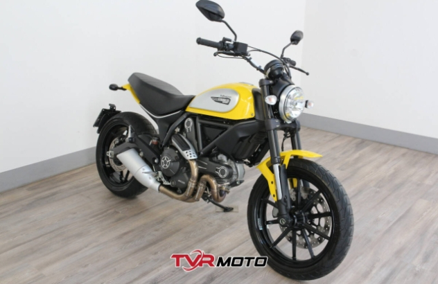 Ducati Scrambler 800  Benzina 2015