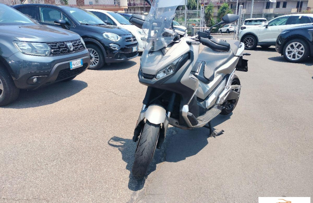 Honda X-ADV 750  Benzina 2020