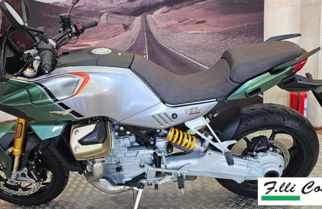 Moto Guzzi V 100 Mandello   2024
