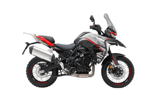 Benelli TRK 702  Benzina 1999