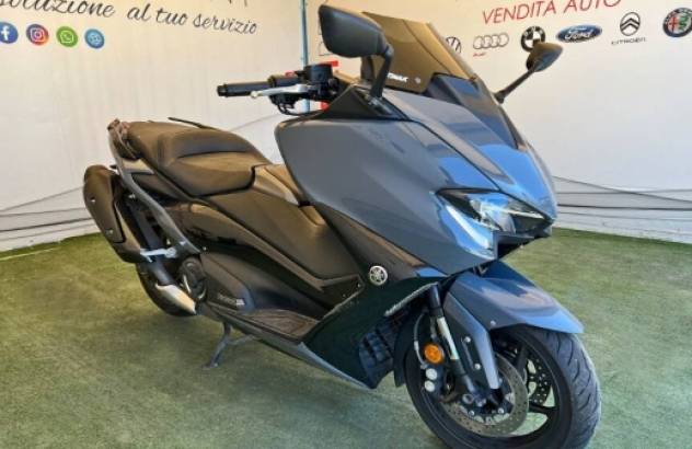 Yamaha t-max  Benzina 2021