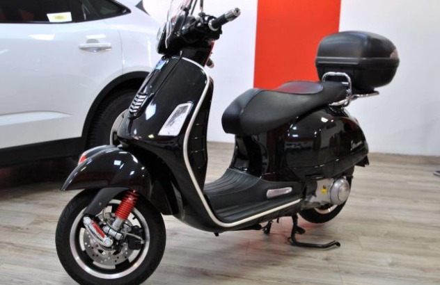 Vespa GTS 300  Benzina 2016